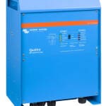 Quattro 48V 5000VA 70-50A 230 VAC (right)